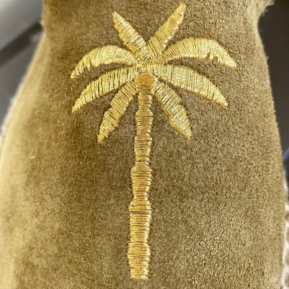 Manebi Suede Espadrilles with Palm Tree Motif - Picture 4 of 6
